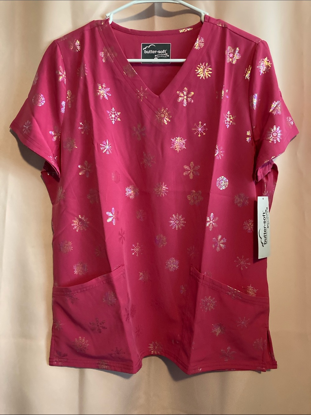 butter-soft® Women's Pink Foil Snowflake V-Neck Scrub Top